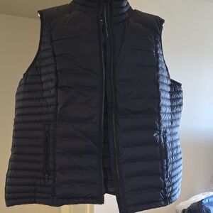 Kuhl Women's Black Quilted Vest